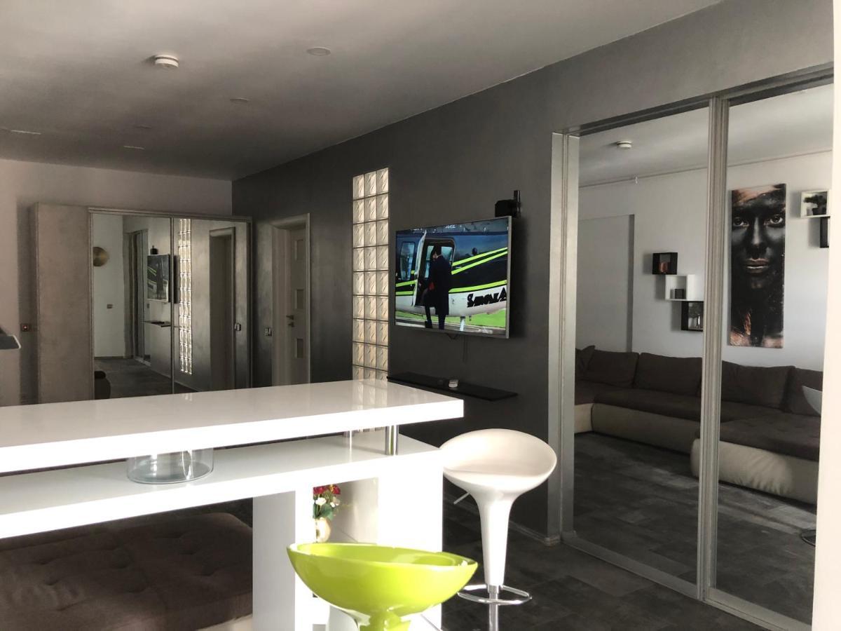 Luxury Westpark 2 Residence Lake View W6 Bucarest Extérieur photo